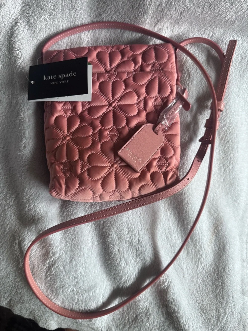 NWT KATE SPADE TILLY QUILTED SMALL CROSSBODY COSMETIC PINK RETAIL $148